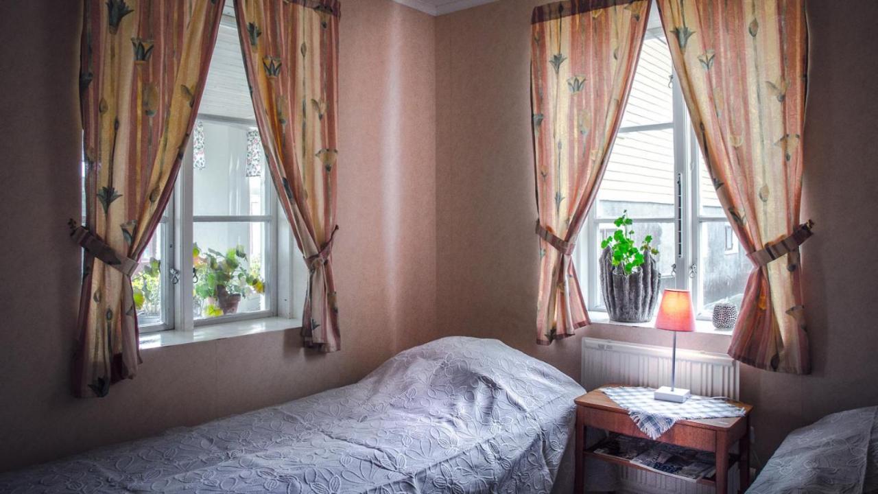 Aenggarde B&B Huse Экстерьер фото
